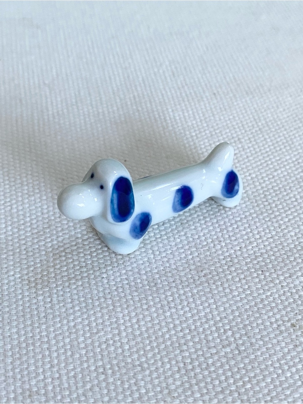 Japanese Chopstick Rest Ceramic Dachshund Dog Figurine Blue Mino Ware Hashioki